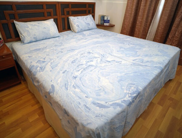Aeikyam- 100% Cotton- Hand Printed- 300 TC King Size Bedsheet (108*108)- Blue Marble Print
